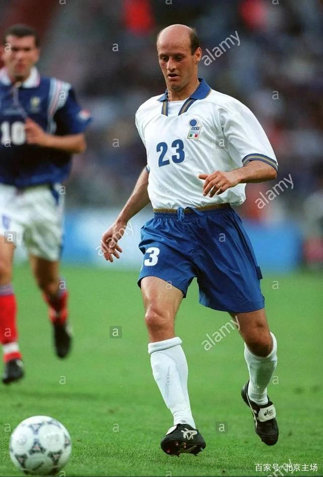 转会期布莱顿调整名单以备意大利杯，遗憾出局环节打磨，引发热议，身体对抗强度拉满(意大利转会关闭时间)